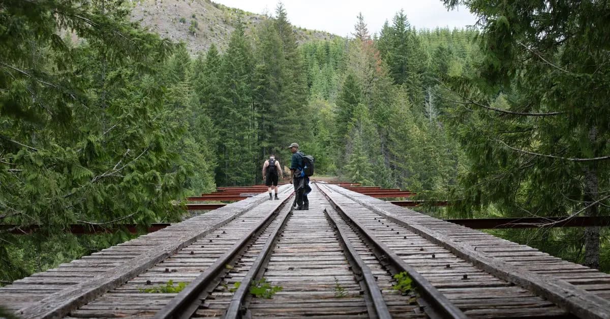 The Ultimate Guide to Hiking for Beginners