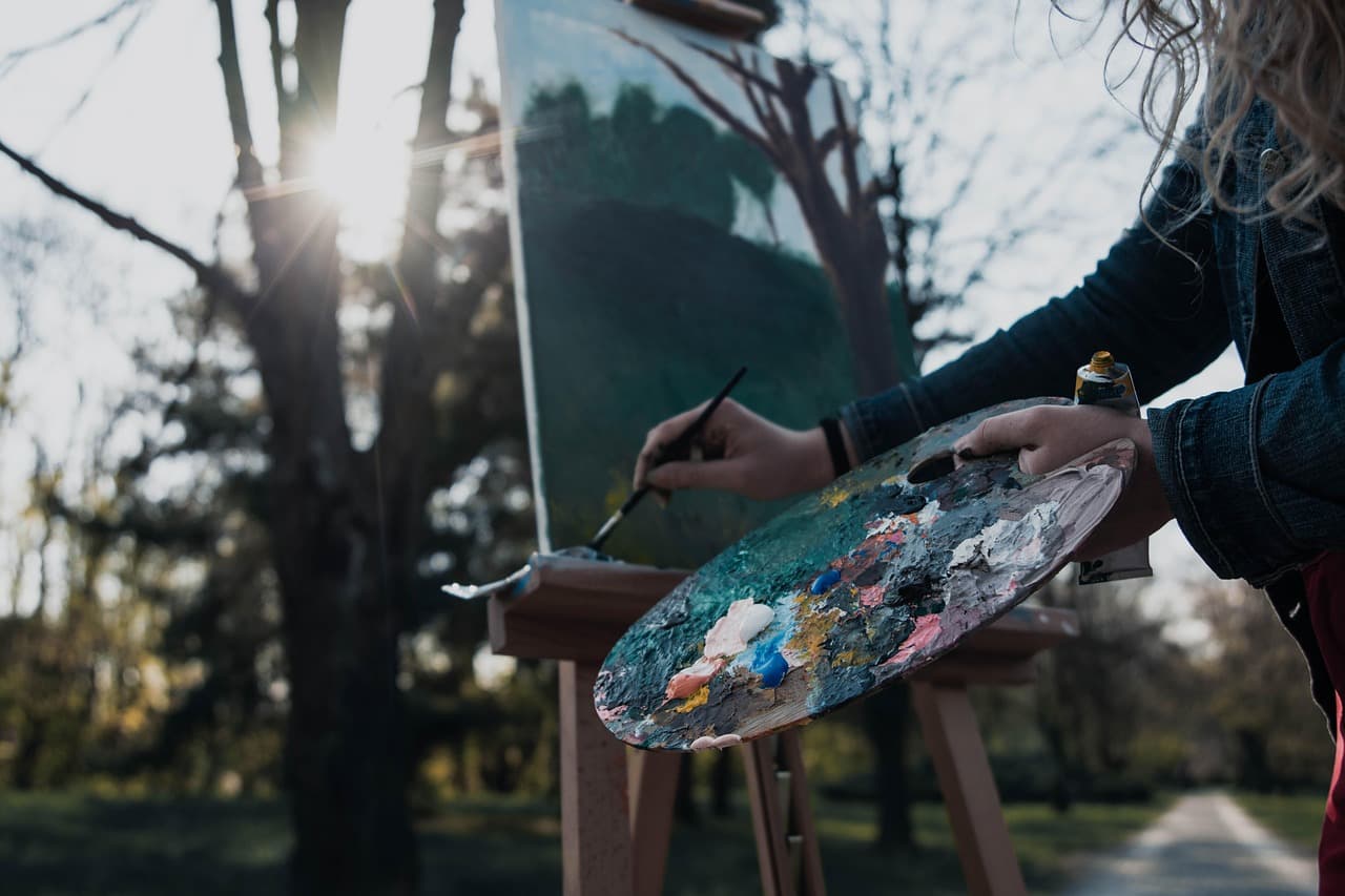 10 Creative Leisure Activities to Boost Your Mental Health